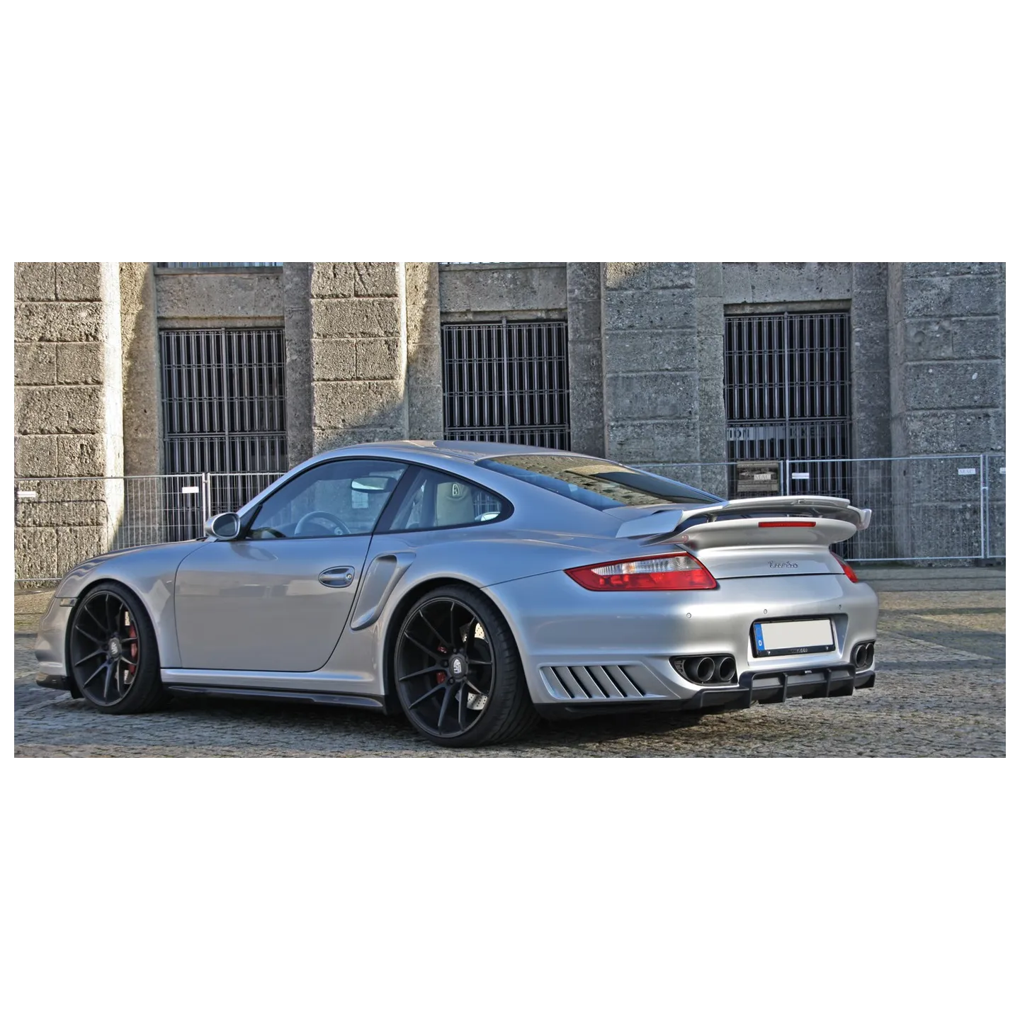 Porsche-911Turbo-997Turbo-Aerokit-Moshammer-Diffuser-Rear-Wing-3-1.png