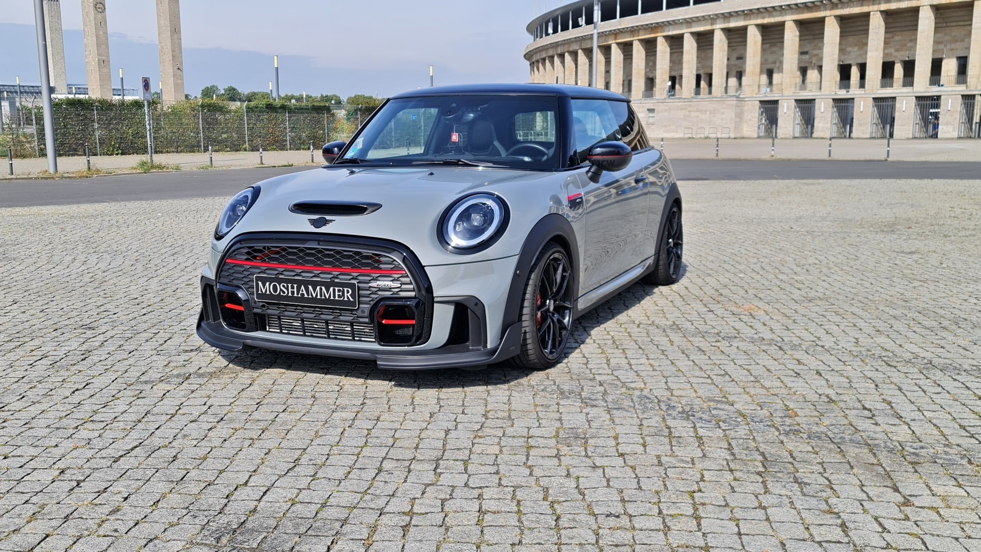 mini-jcw-lci2-moshammer-spoiler.jpg mini-jcw-lci2-moshammer-spoiler.jpg